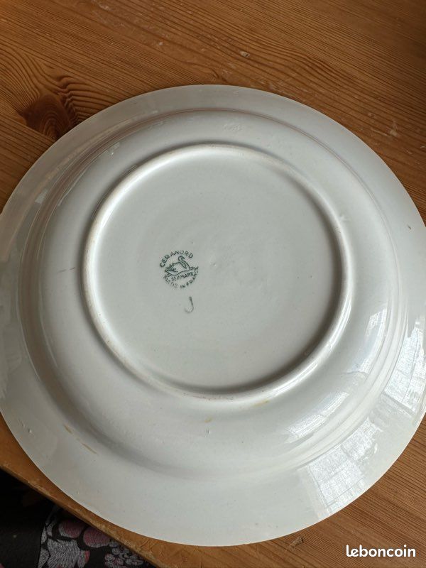 2 grandes assiettes décoratives vintage (image 4)