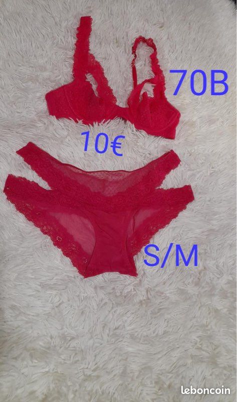 Ensemble Soutien-gorge et culotte taille S/M (image 1)