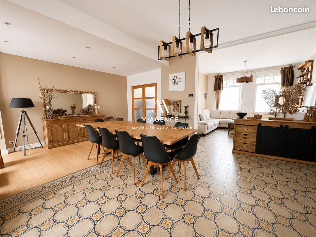 Maison 5 pièces 152 m² · à Saint-Amand-les-Eaux · 152 m² · 314 000 €