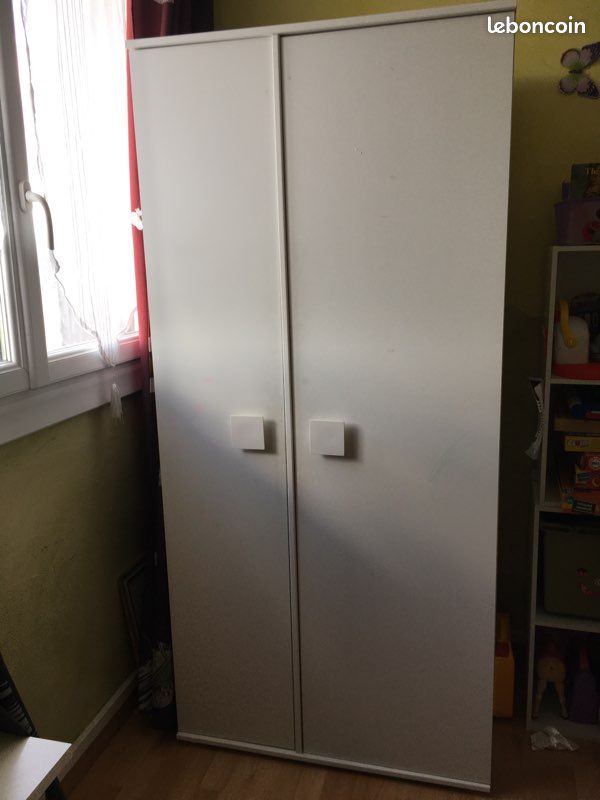 Meuble de rangement pour vêtements de bébé (image 1)