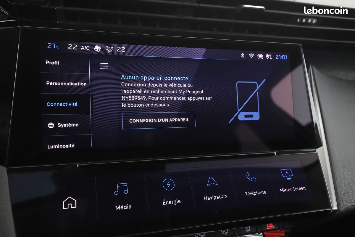 Peugeot 408 1.6 PHEV Allure Pack e-EAT8 225 ch (image 23)