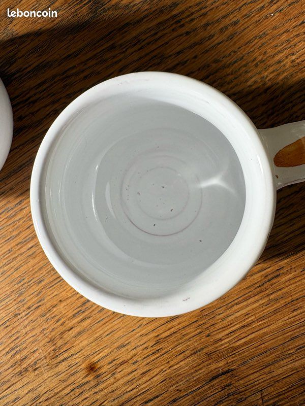 2 petites tasses blanche en terre cuite décoré (image 5)
