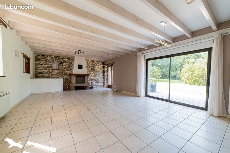 Maison 6 pièces 143 m² · à Plourin-lès-Morlaix · 143 m² · 260 190 €