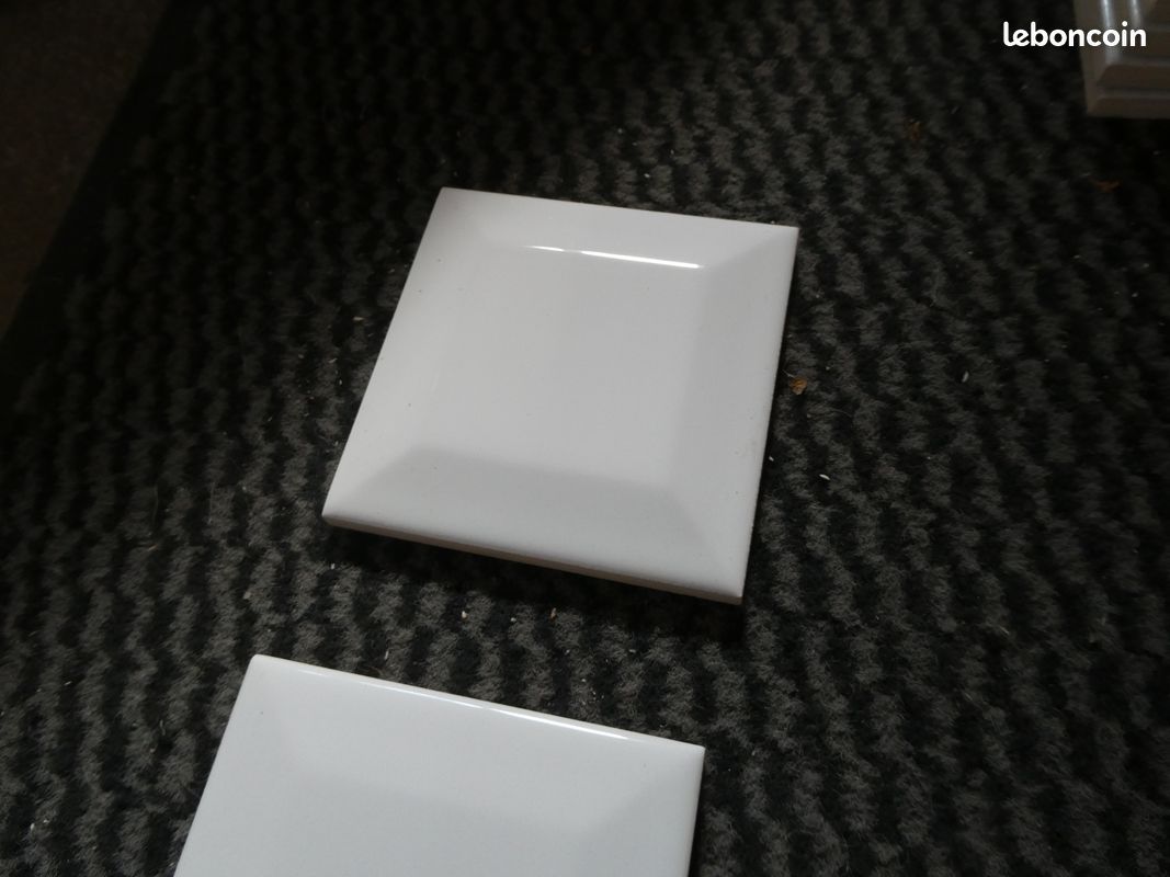 Carrelage METRO brillant biseauté BLANC n° 0 - 2,48 m² - 7.5x15 cm + carré 7.5x7.5 cm (image 3)