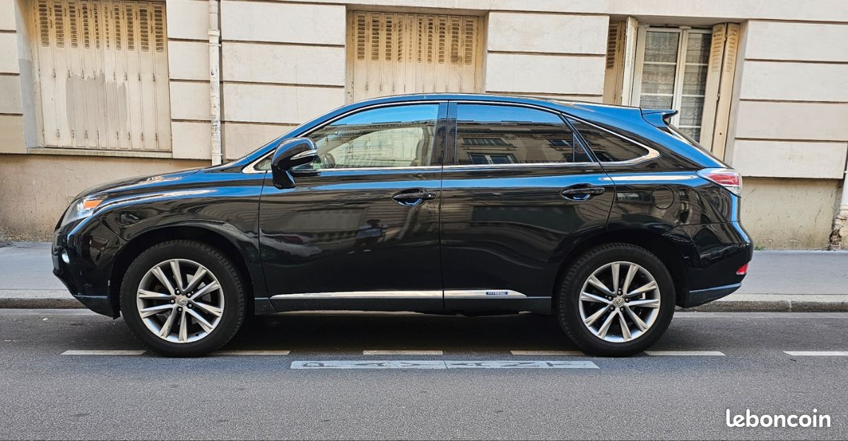 Lexus RX450H 4WS Finition Exécutive phase 2 après restylage - Voitures