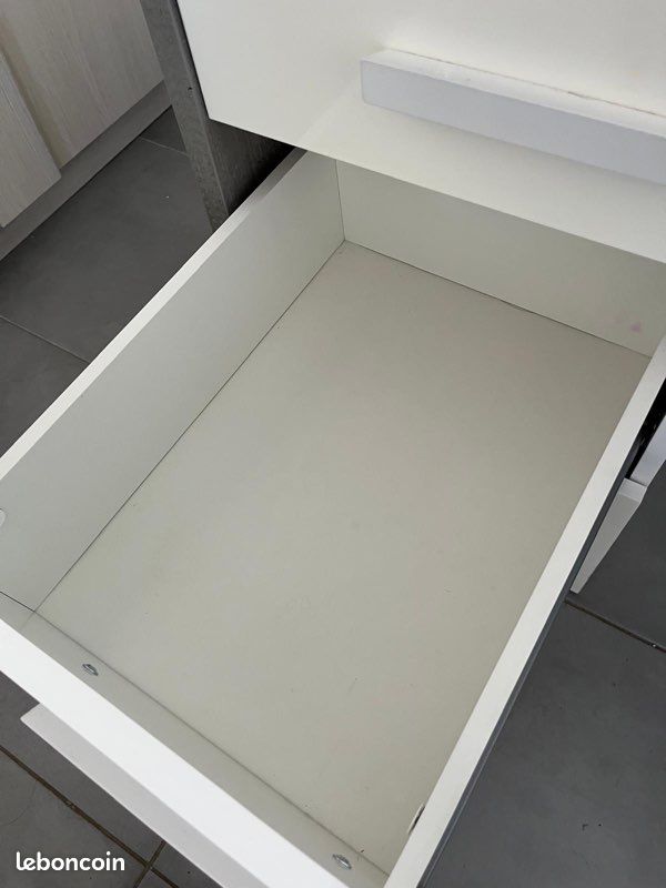 Bureau (image 5)