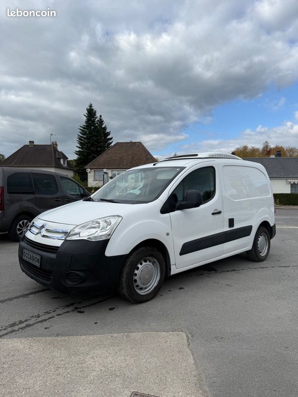 Citroën Berlingo 1.6hdi 75 frigorifique route + secteur (image 3)
