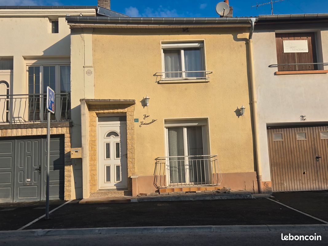 Maison 3 pièces 90 m² · à Lucey · 90 m² · 99 000 €