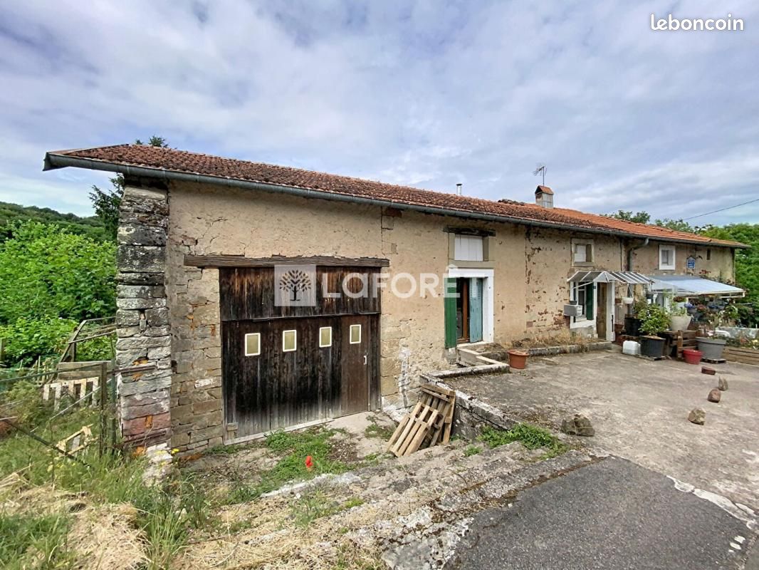 Maison 2 pièces 52 m² · à Bleurville · 52 m² · 16 500 €