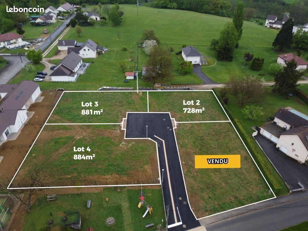 Terrain 728 m² · à Bussières · 69 597 €