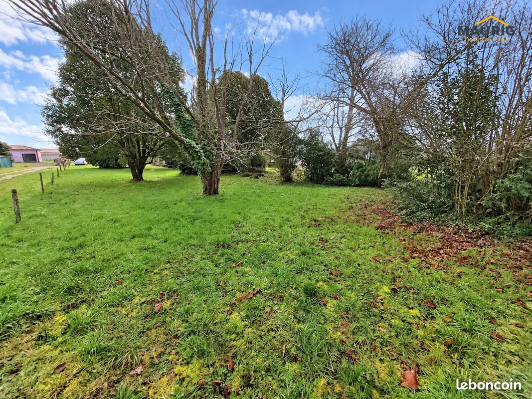 Terrain 1700 m² · à Marmande · 1 700 m² · 20 000 €