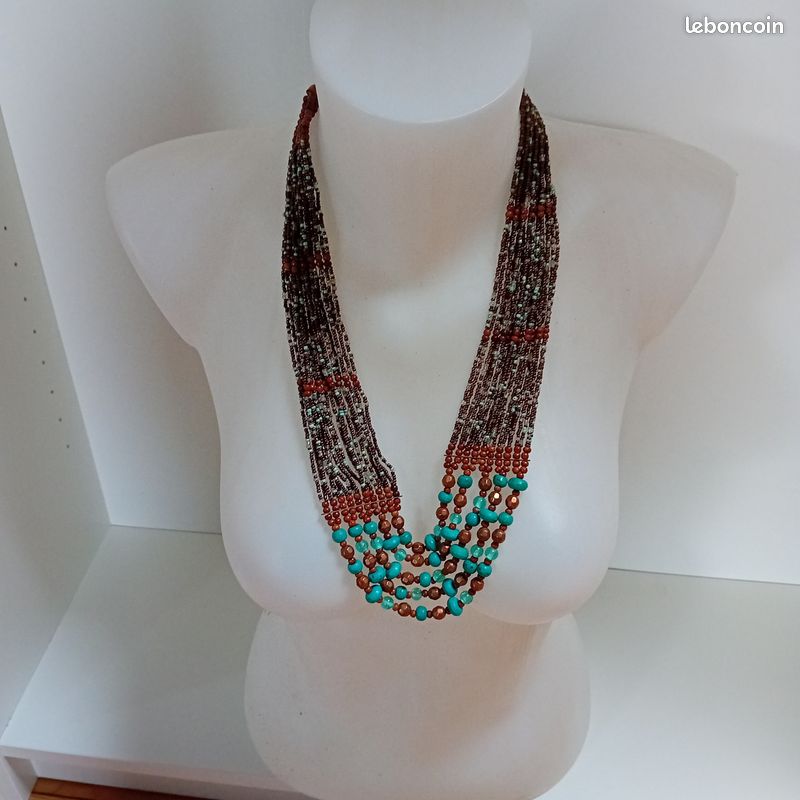 Collier Multi-rang/pectoral Années 2000 - Coquillages, Perles Bois Et Verre - Occasion