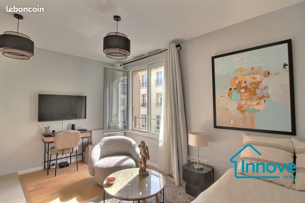 Appartement 1 pièce 22 m² · à Versailles · 22 m² · 235 000 €