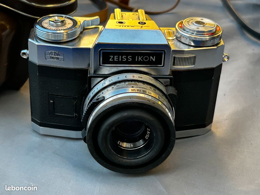 Appareil Photo Zeiss Ikon Contina, Objectif Synchro-Compur, Tassar 1:2