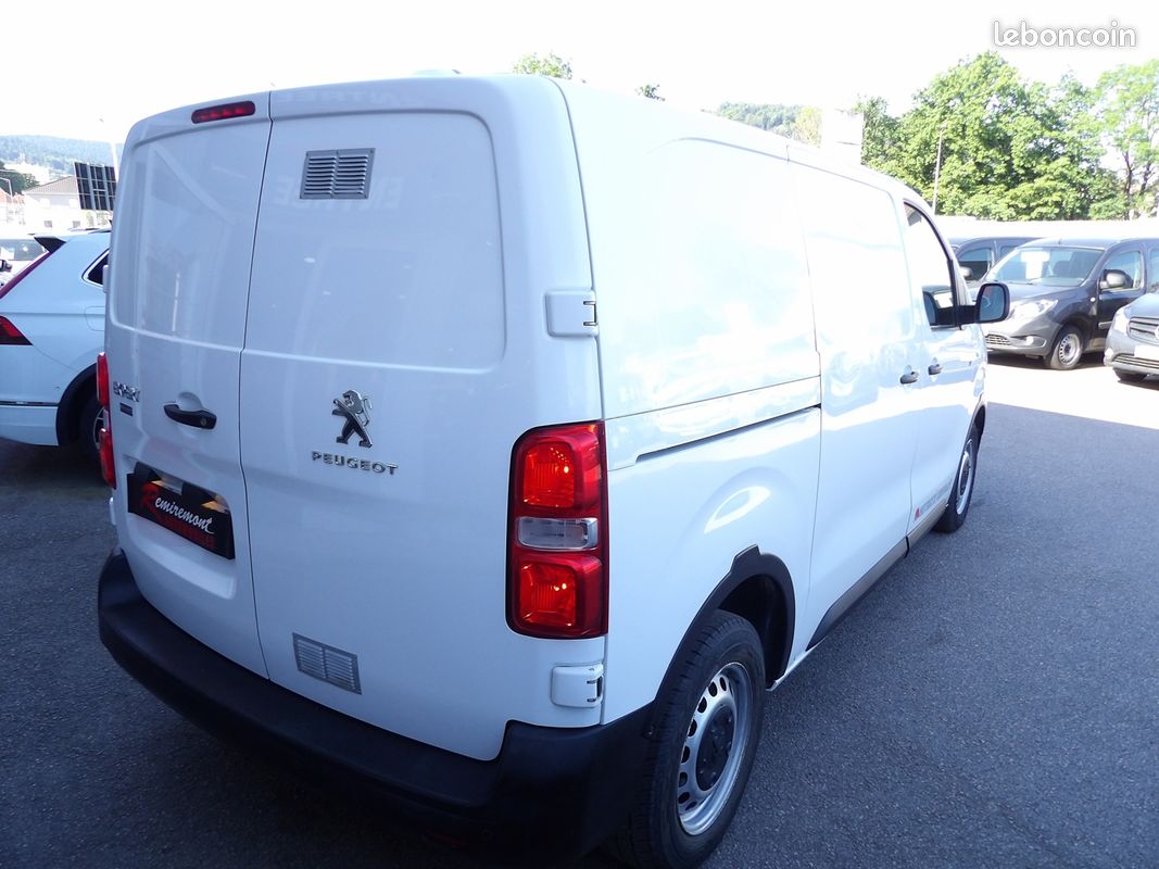 Peugeot EXPERT MOTRICITÉ RENFORCÉE STANDARD 2.0 BLUEHDI 120CH PREMIUM MOTRICITÉ RENFORCÉE (image 14)