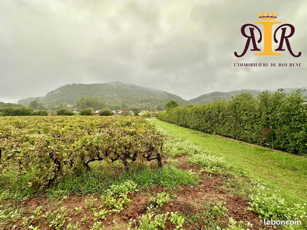 Terrain 453 m² Gonfaron