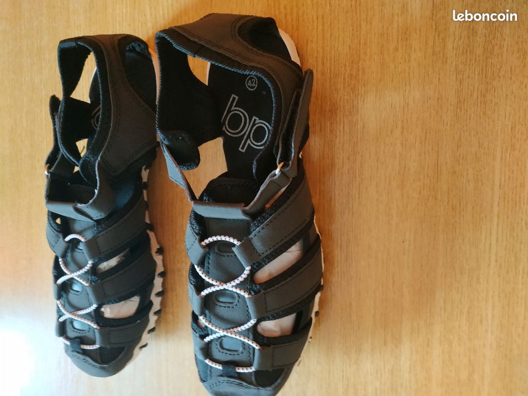 Chaussures printemps été formé sandales fermées devant ouvert