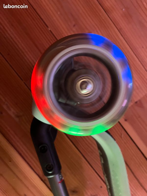 Trottinette 3 roues enfant Globber Primo Light (image 8)
