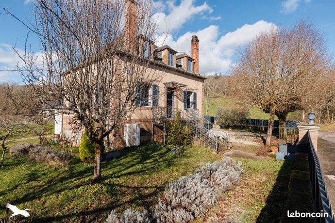 Maison 6 pièces 147 m²