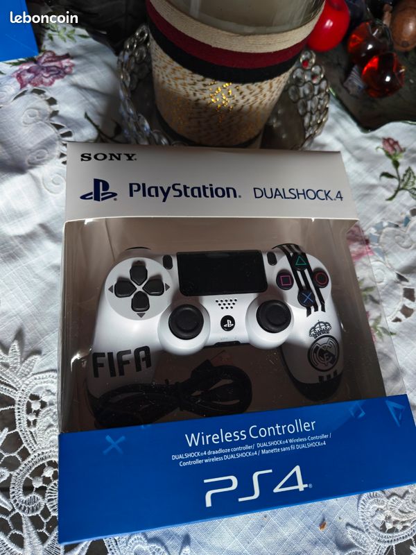 Manette PlayStation PS4 Dualshok 4 (image 3)