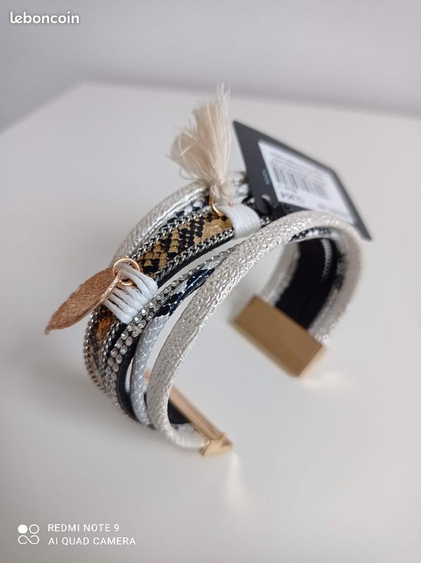Bracelet (image 8)