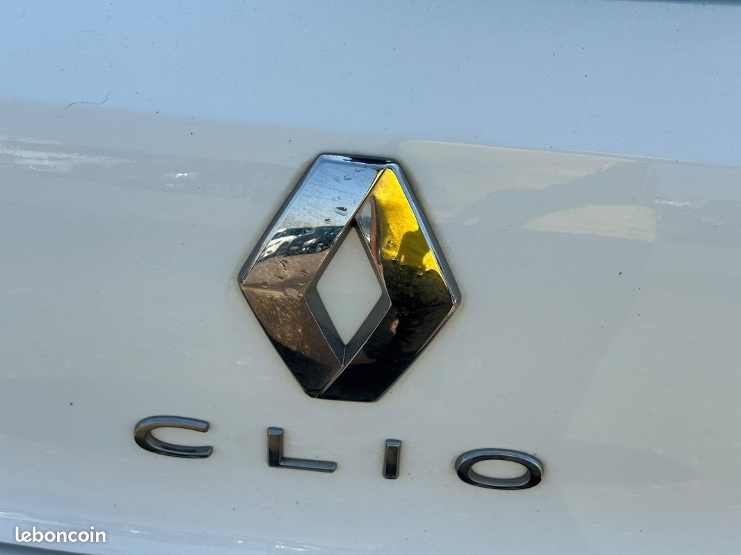 RENAULT Clio V 5 Portes 1.0 TCe 12V 90 cv (image 16)