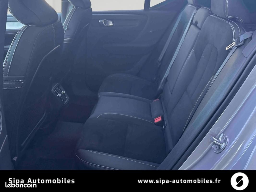 Volvo XC40 B3 163 ch DCT7 Ultra 5p (image 12)