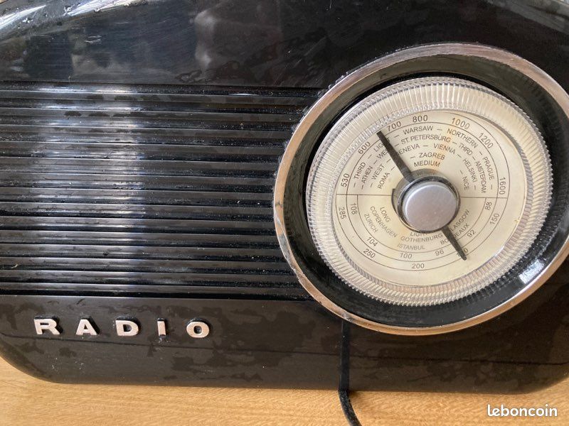 Radio vintage la chaise longue (image 3)