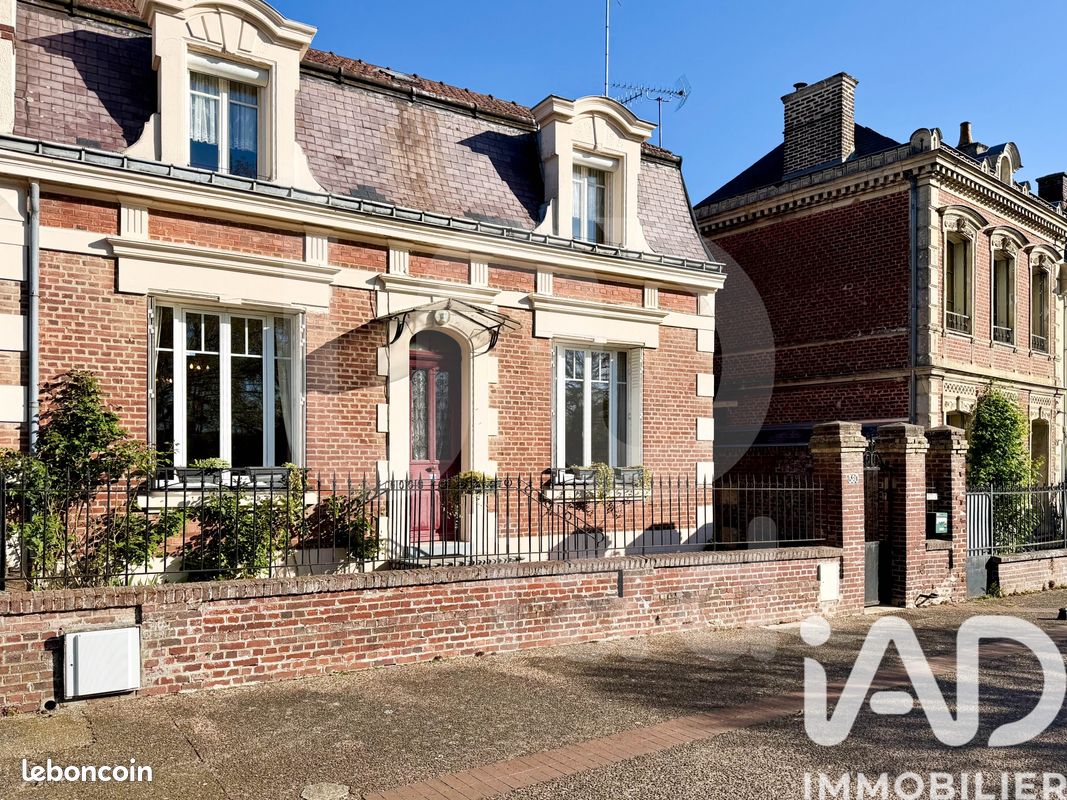 Maison 5 pièces 115 m² · à Pont-l'Évêque · 115 m² · 199 900 €