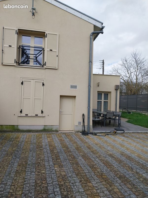 Maison a louer chalons-en-champagne - 6 pièce(s) - 123 m2 - Surfyn