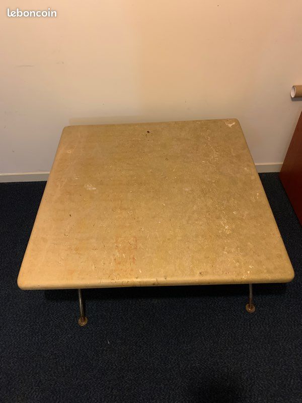 Table basse pierre (image 1)