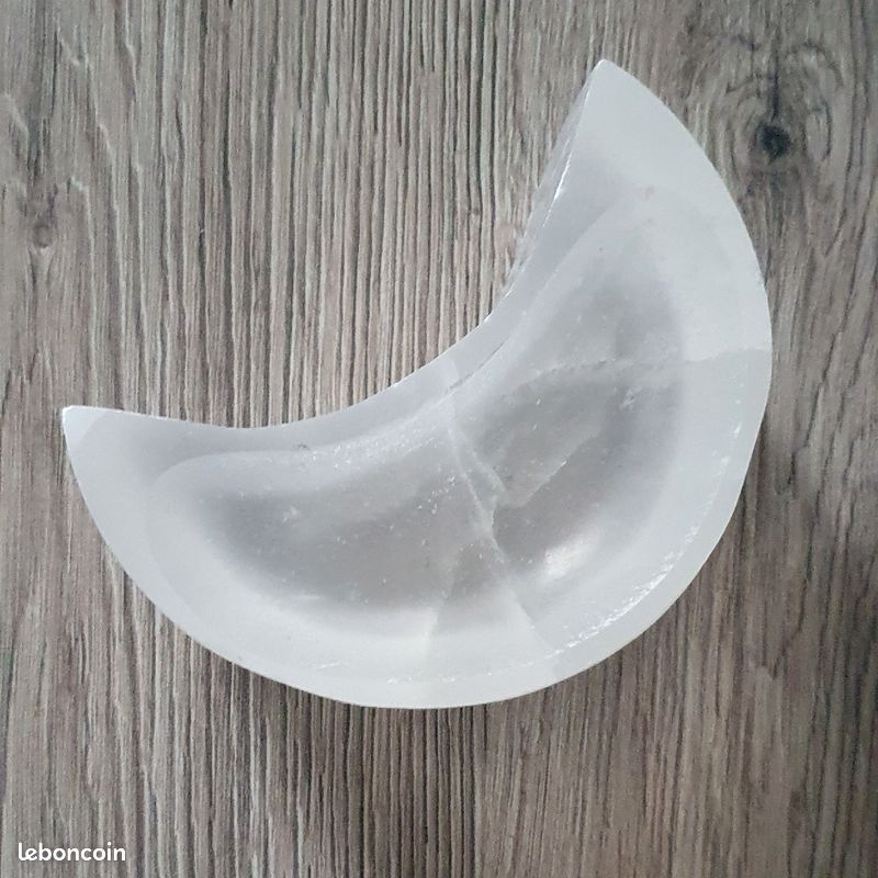 Croissant de lune en Sélénite (image 4)