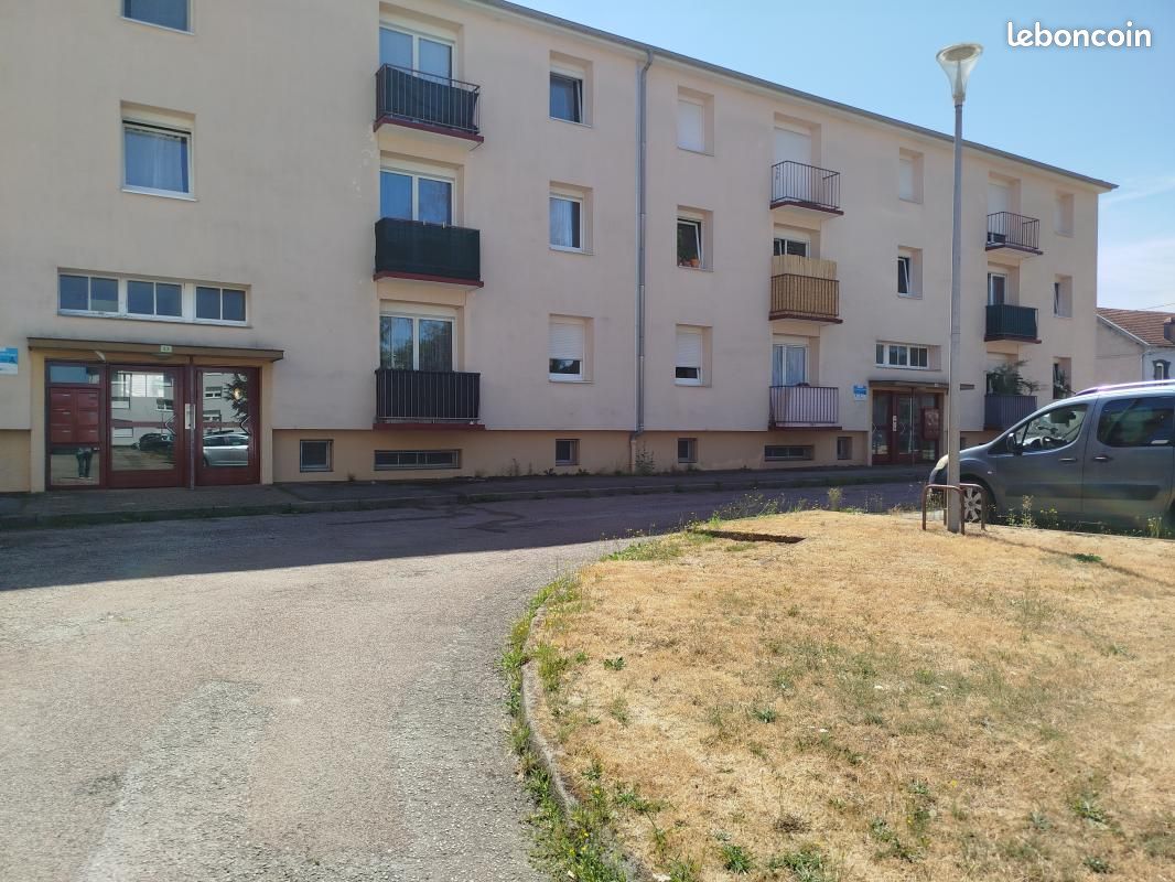 Appartement 3 pièces 58 m² · à Granges-Aumontzey · 58 m² · 445 €