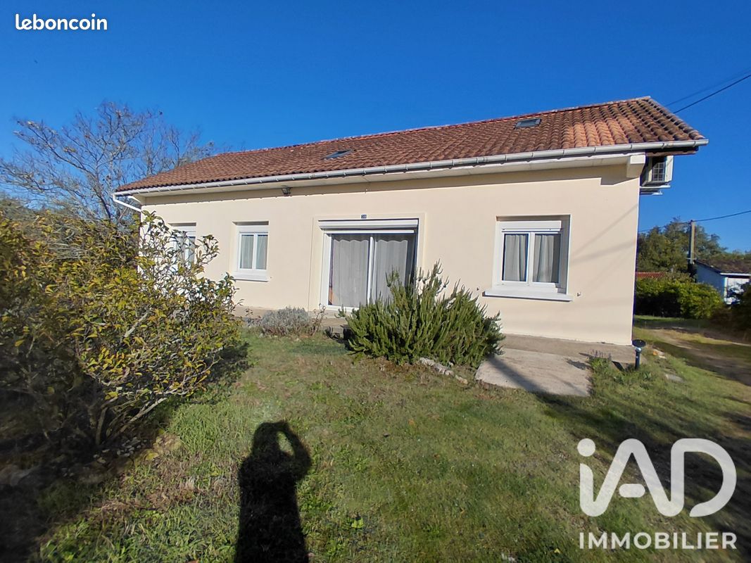 Maison 6 pièces 117 m² · à Montendre · 117 m² · 189 000 €