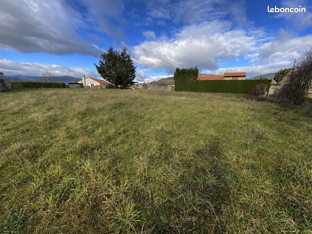 Terrain à bâtir de 1319 m² à BOULIEU-LES-ANNONAY (07) · à Boulieu-lès-Annonay · 149 000 €