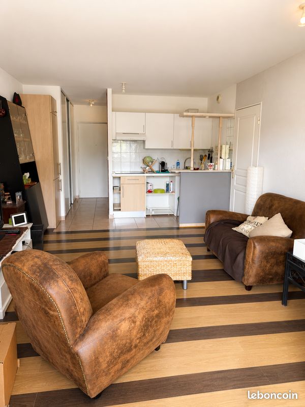 Appartement 1 pièce 38 m² · à Ferney-Voltaire · 37,5 m² · 254 000 €