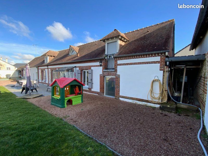 Maison 6 pièces 102 m² · à Gravigny · 102 m² · 234 000 €