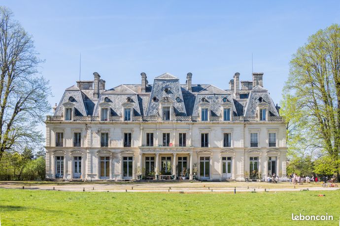 https://img.leboncoin.fr/api/v1/lbcpb1/images/fe/ea/15/feea15536cf7727d813c15745562d933ee77df6a.jpg?rule=ad-image