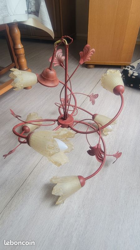 Lustre (image 2)