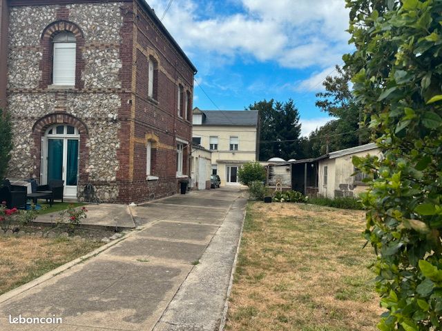Maison 7 pièces 160 m² · à Caudebec-lès-Elbeuf · 160 m² · 218 000 €