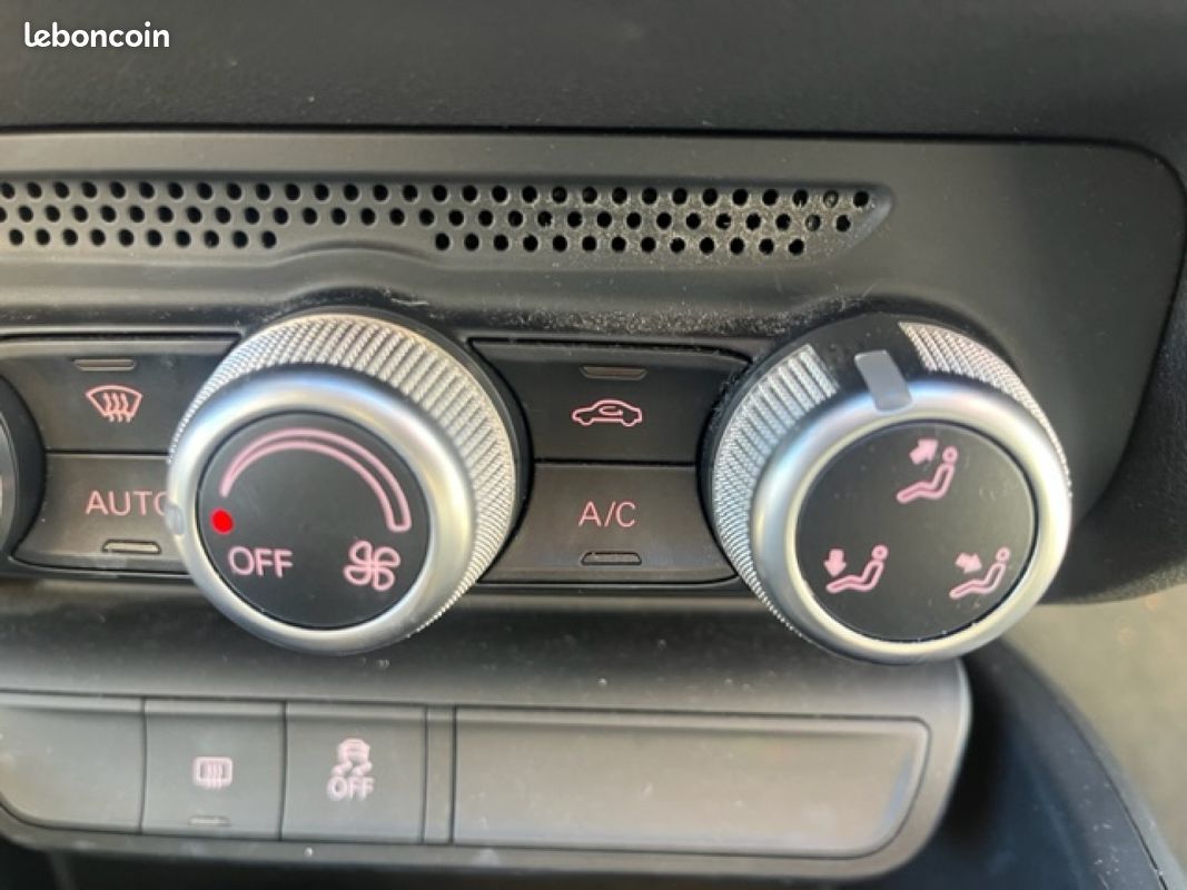 AUDI A1 A1 1.0 TFSI 95 ultra Metropolitan (image 29)