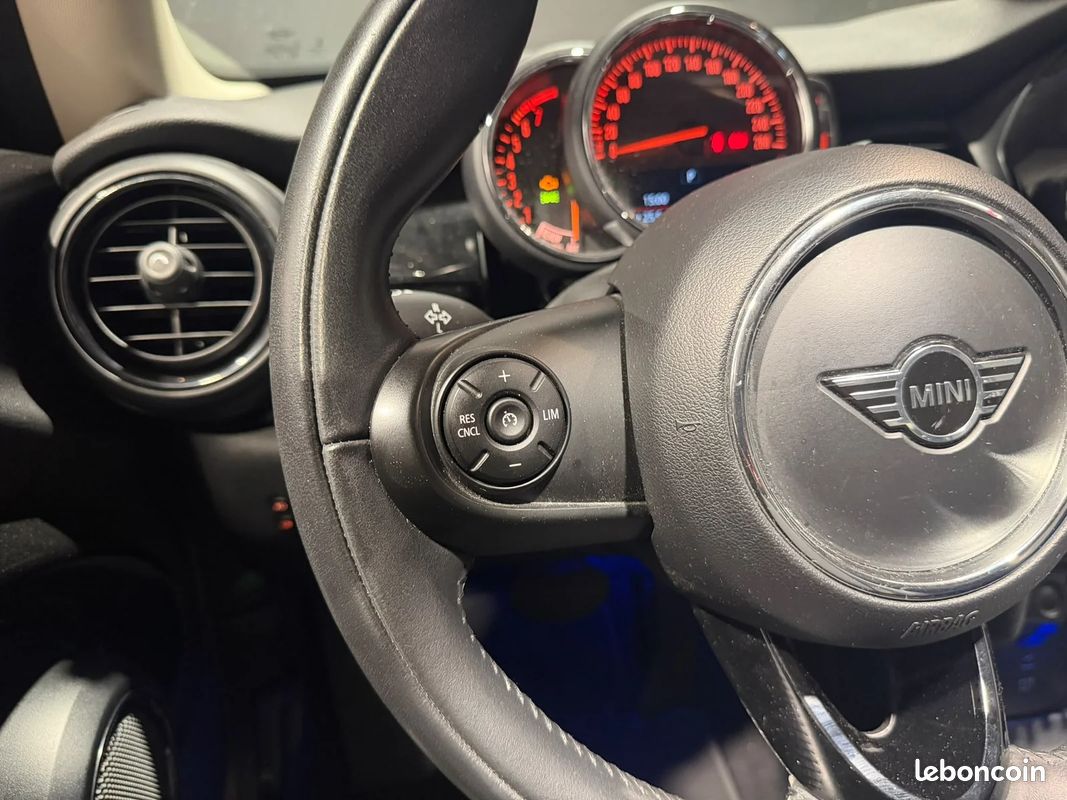 Mini MINI III Cooper 1.5 136 BVA7 GREENWICH (image 15)