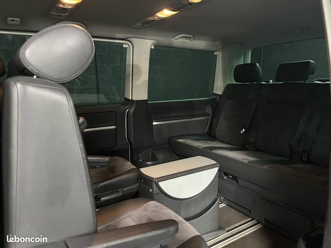 Volkswagen Multivan T5 2.0 TDI 180ch Carat 4Motion (image 16)