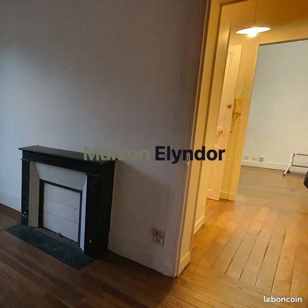 Appartement 2 pièces 32 m² · à Paris · 32 m² · 900 €/mois