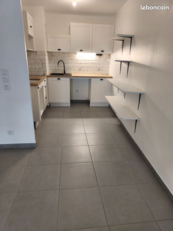 Appartement 4 pièces 81 m² · à Istres · 81 m² · 265 000 €