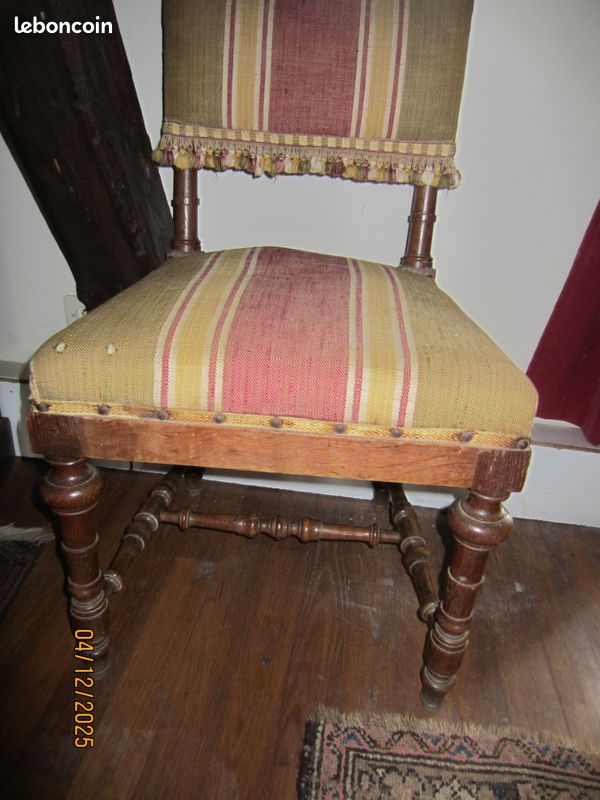 2 chaises rustiques (image 1)