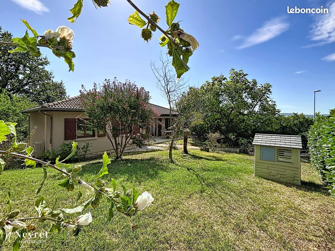 Maison 7 pièces 166 m² · à Communay · 166 m² · 398 000 €