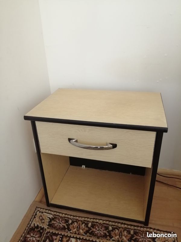Sommier carde de lit et table de chevet (image 5)