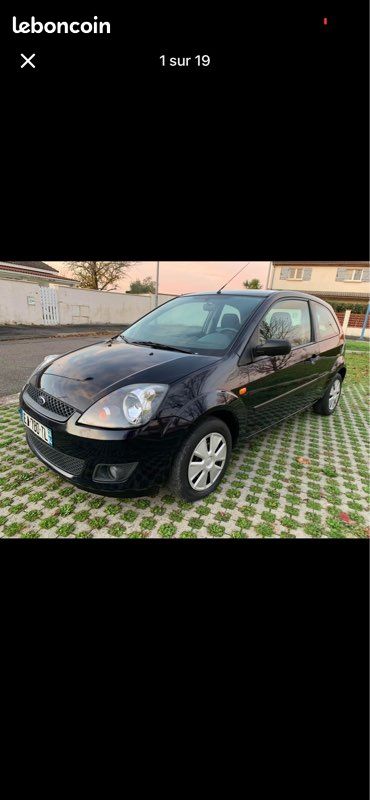 Ford fiesta pH2 1.2i ess 76ch km 55000 ct ok Anee 2008 criAir2 (image 1)