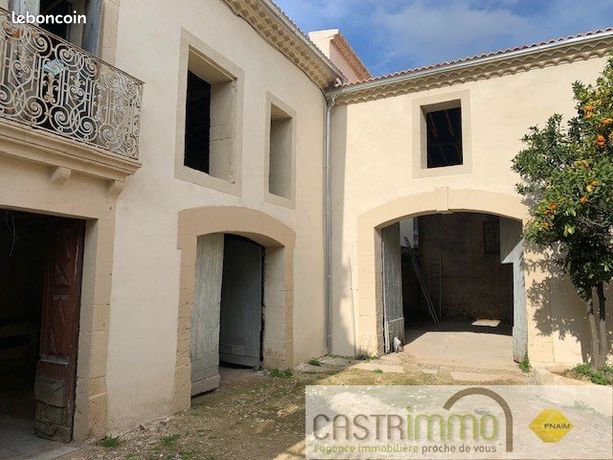 Maison 5 pièces 285 m²